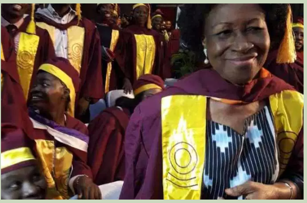 77-Year-Old Grandma Graduates From UNILAG